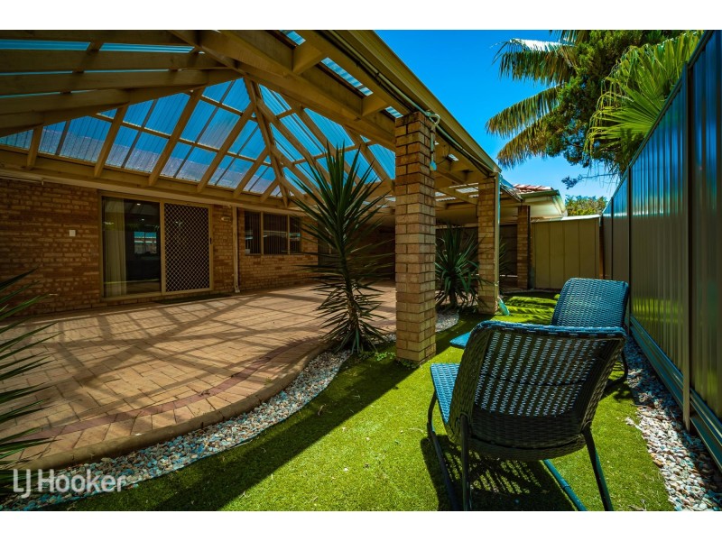 8 Blee Court, Rockingham WA 6168