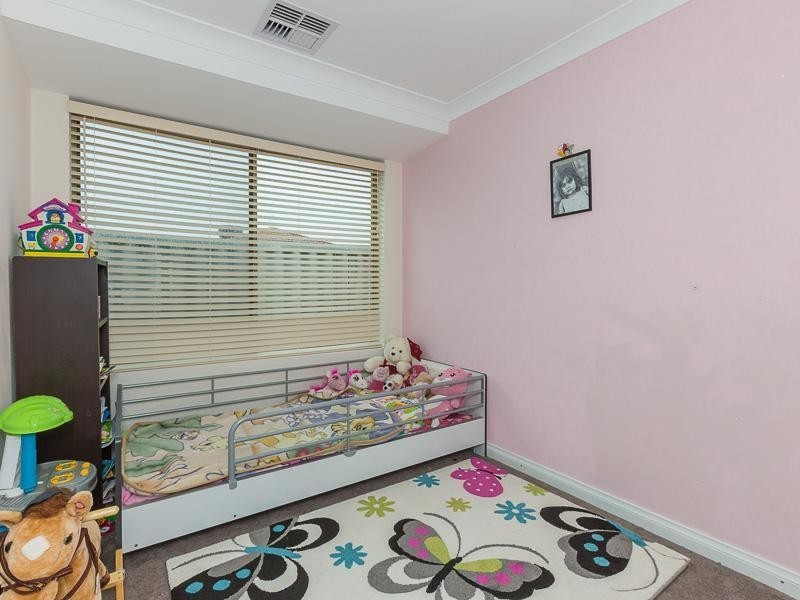 41A Silvertop Circle, Warnbro WA 6169