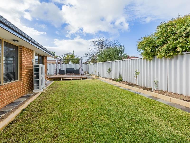 41A Silvertop Circle, Warnbro WA 6169