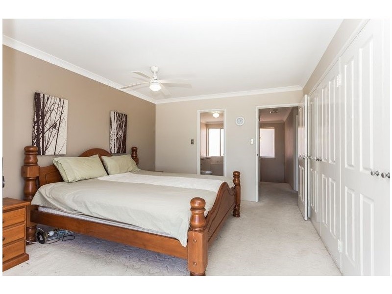 4/2 Victoria Street, Rockingham WA 6168