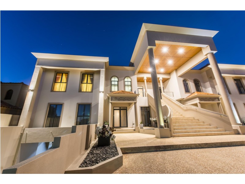 3/12 Abrolhos Quays, Wannanup WA 6210