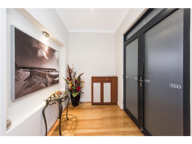 3/12 Abrolhos Quays, Wannanup WA 6210