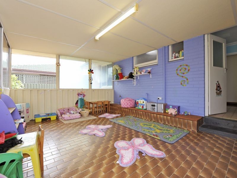 36 Fawdon Street, Safety Bay WA 6169