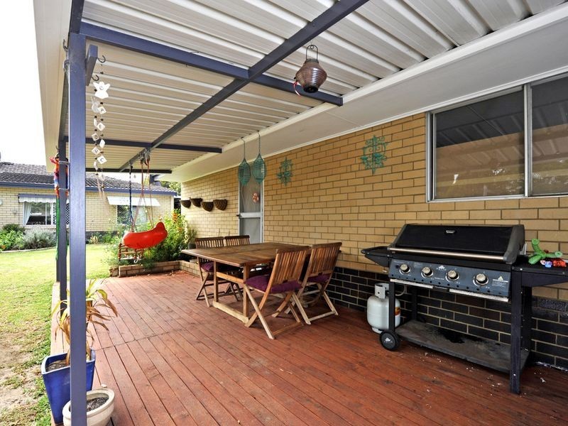 36 Fawdon Street, Safety Bay WA 6169