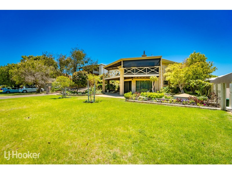 16 Churchill Avenue, Shoalwater WA 6169