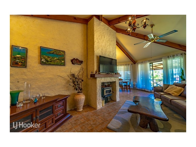 16 Churchill Avenue, Shoalwater WA 6169