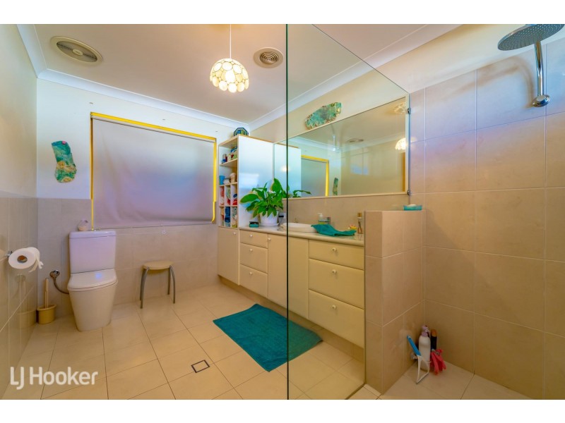 16 Churchill Avenue, Shoalwater WA 6169