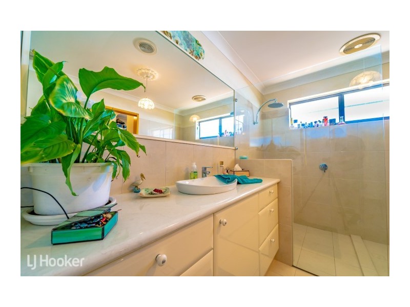 16 Churchill Avenue, Shoalwater WA 6169