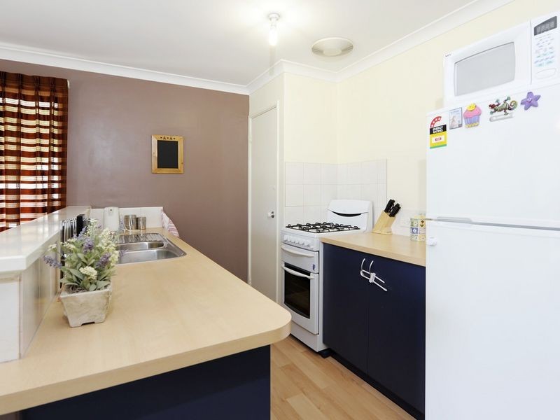 11 Nunton Place, Port Kennedy WA 6172