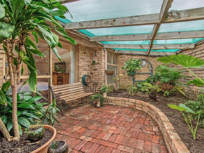 8 Javanica Court, Warnbro WA 6169