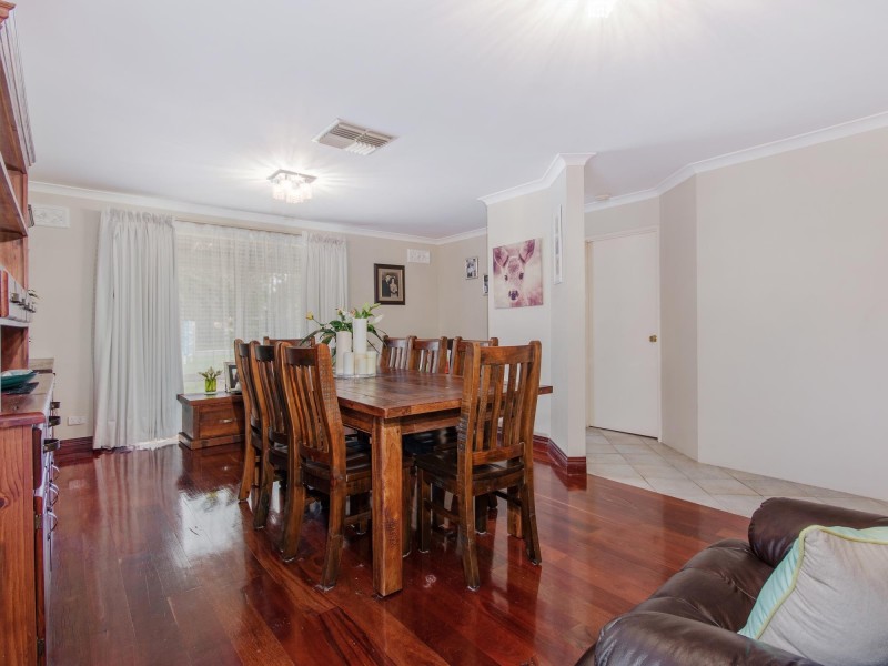 8 Javanica Court, Warnbro WA 6169