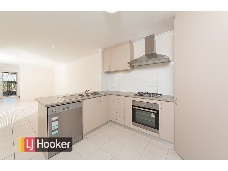 16 Arizona Parade, Golden Bay WA 6174