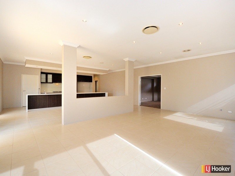 7 Tamar Break, Madora Bay WA 6210