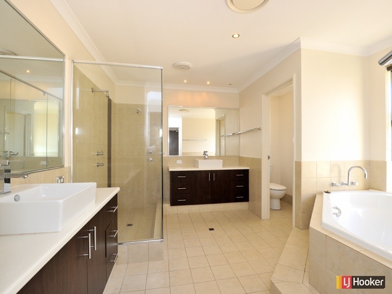 7 Tamar Break, Madora Bay WA 6210
