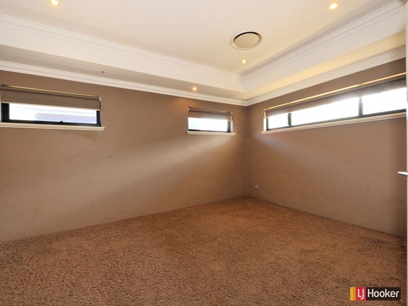 7 Tamar Break, Madora Bay WA 6210
