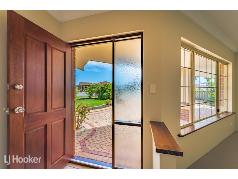 24 Woodbridge Drive, Cooloongup WA 6168