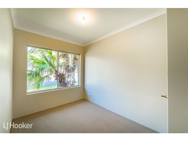 24 Woodbridge Drive, Cooloongup WA 6168