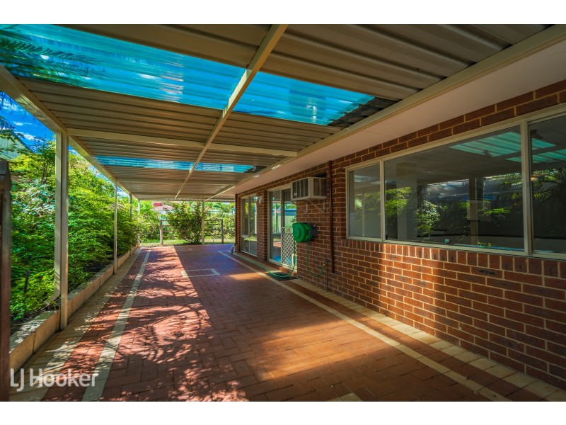 24 Woodbridge Drive, Cooloongup WA 6168