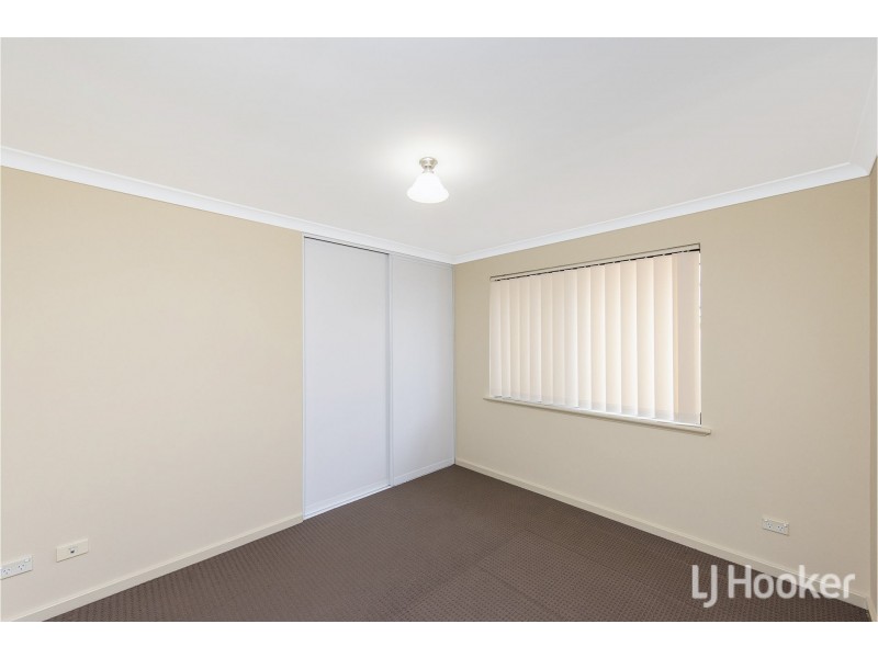 19 Amadeus Crescent, Port Kennedy WA 6172