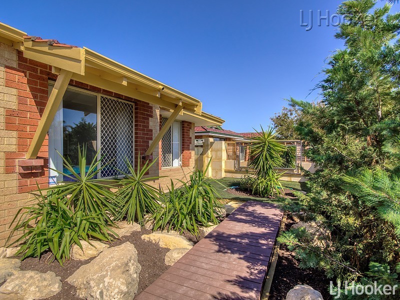 65A The Avenue, Warnbro WA 6169