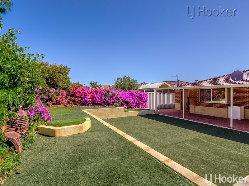 65A The Avenue, Warnbro WA 6169