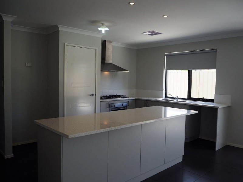 1 Valour Bend, Baldivis WA 6171