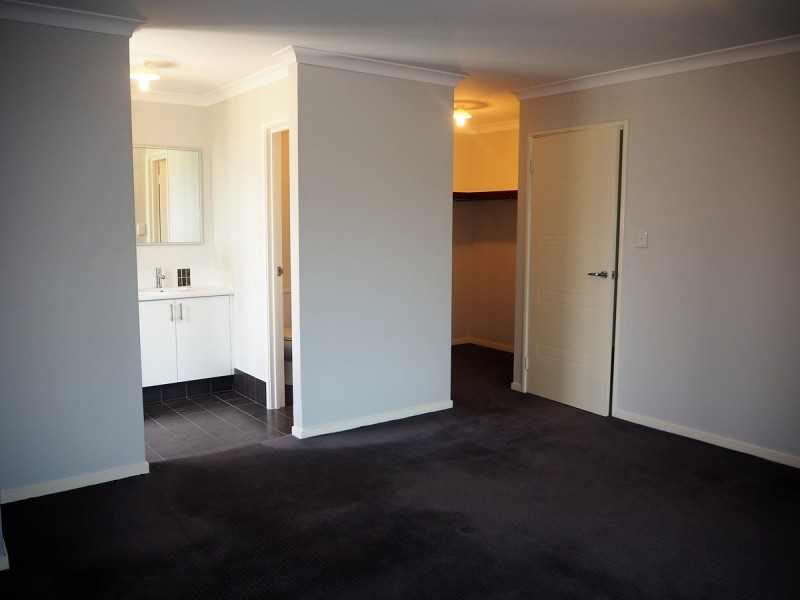 1 Valour Bend, Baldivis WA 6171