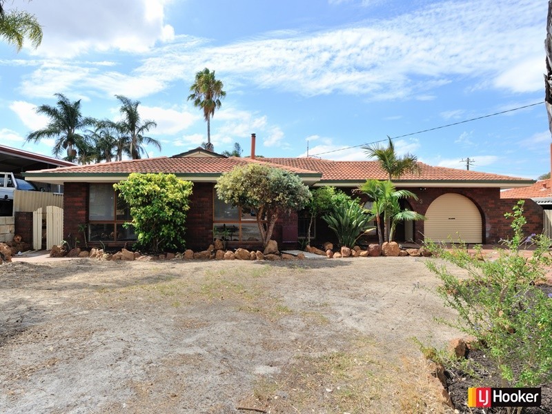 3 Cowling Way, Parmelia WA 6167