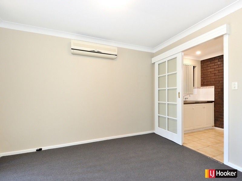 3 Cowling Way, Parmelia WA 6167