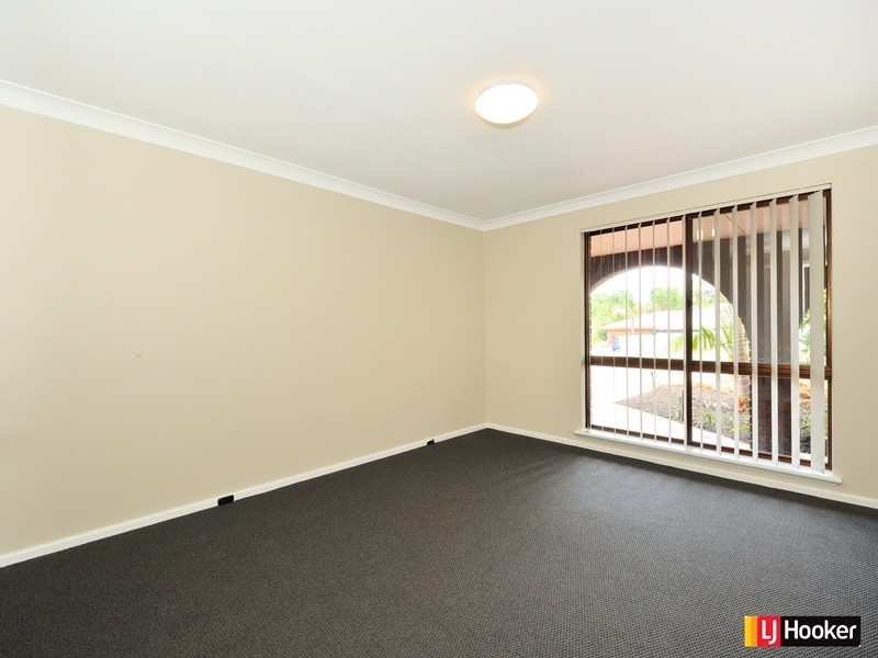 3 Cowling Way, Parmelia WA 6167