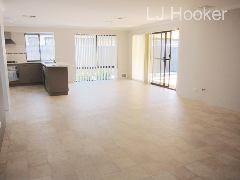10 Songlark Court, Baldivis WA 6171
