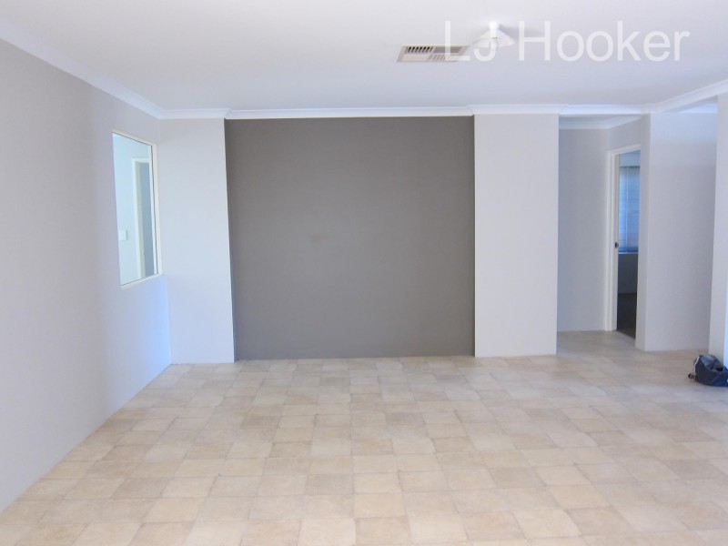 10 Songlark Court, Baldivis WA 6171
