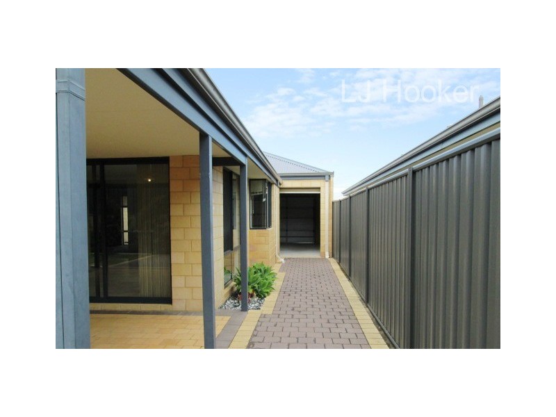 10 Songlark Court, Baldivis WA 6171