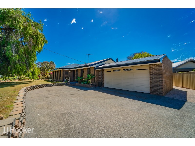 17 Kenton Way, Rockingham WA 6168