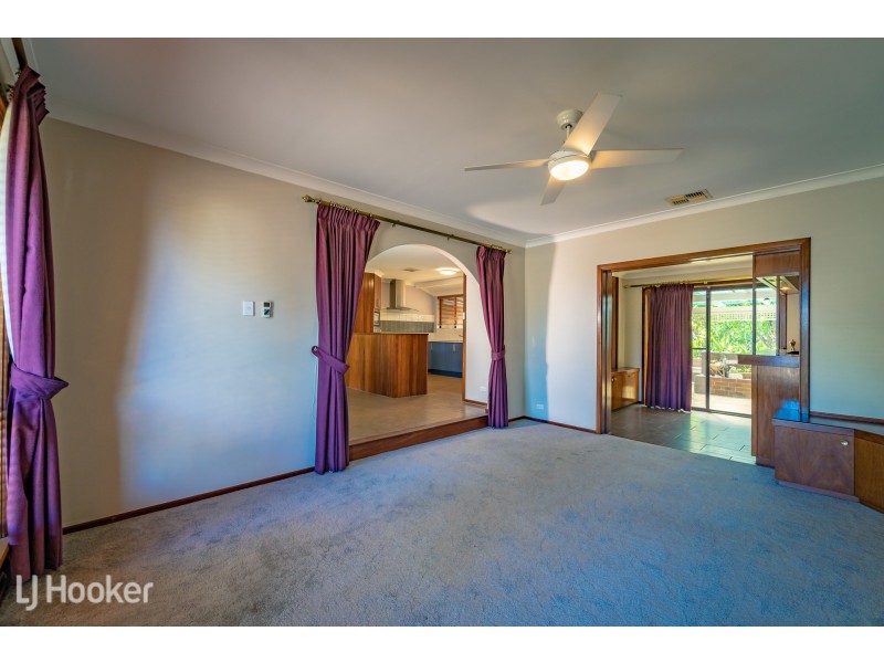 17 Kenton Way, Rockingham WA 6168