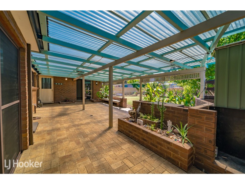 17 Kenton Way, Rockingham WA 6168