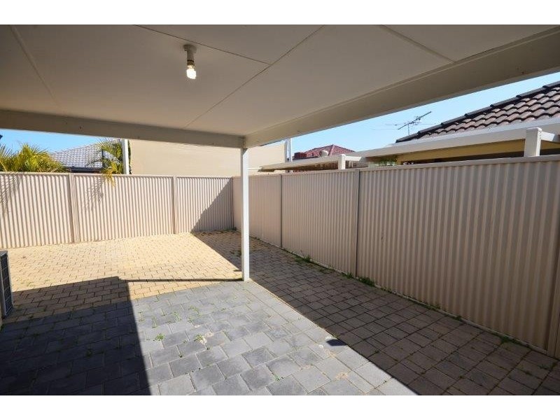 10 Napoleon Way, Bertram WA 6167