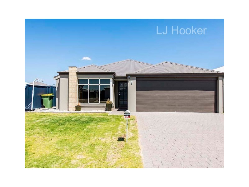 8 Mckail Way, Baldivis WA 6171