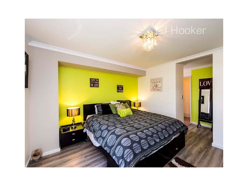8 Mckail Way, Baldivis WA 6171
