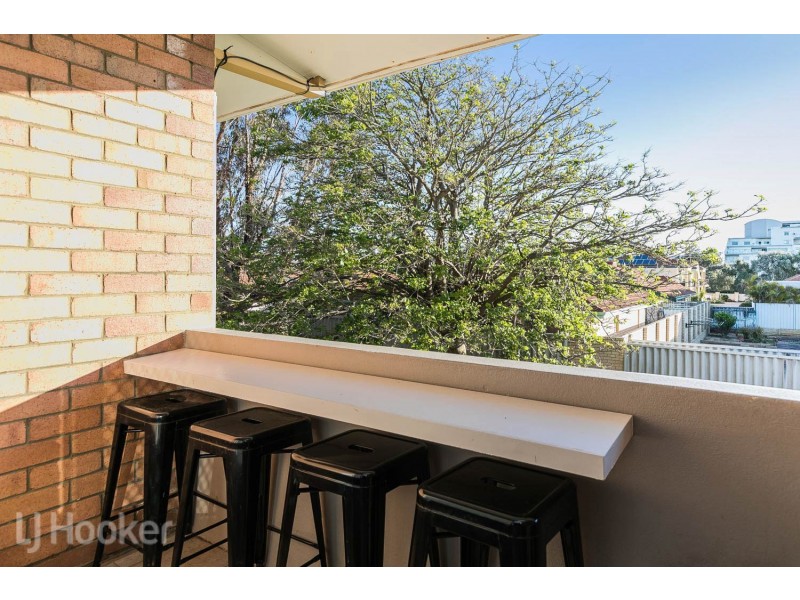 20/76 Kent Street, Rockingham WA 6168
