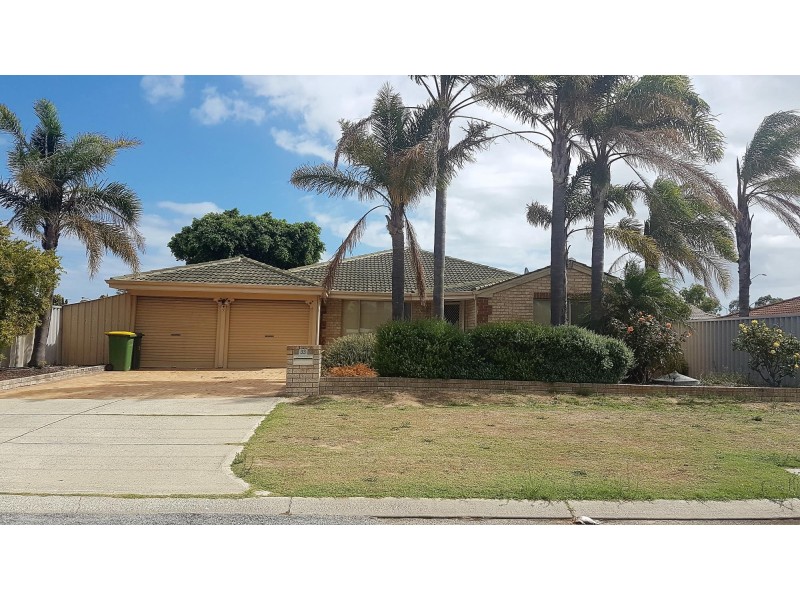 33 Nabberu Loop, Cooloongup WA 6168