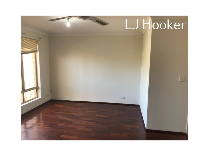 33 Nabberu Loop, Cooloongup WA 6168