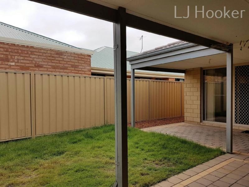 43 Silverline Bend, Bertram WA 6167