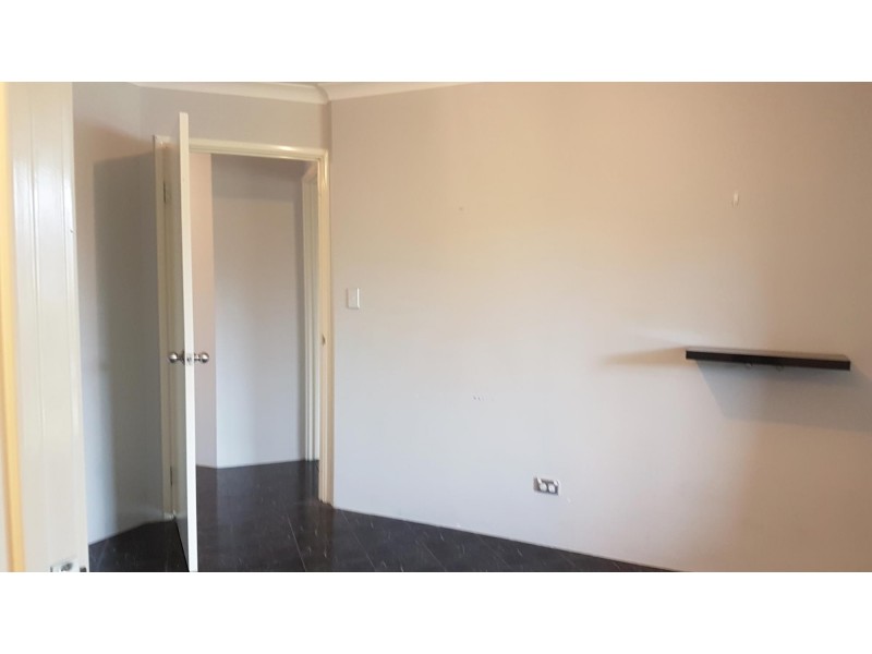 8 Teocote Crescent, Aubin Grove WA 6164