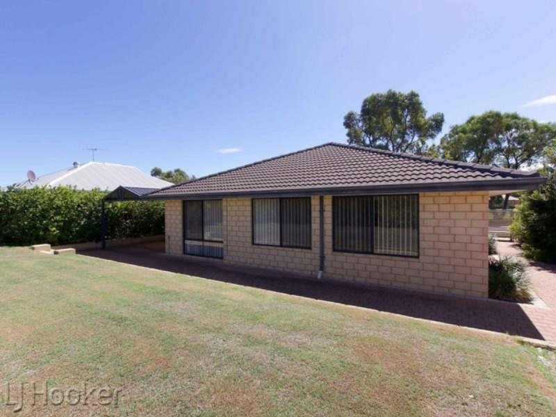 7 Nunton Place, Port Kennedy WA 6172