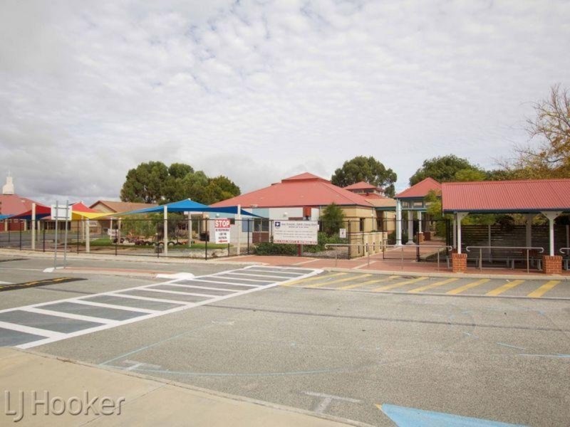 7 Nunton Place, Port Kennedy WA 6172