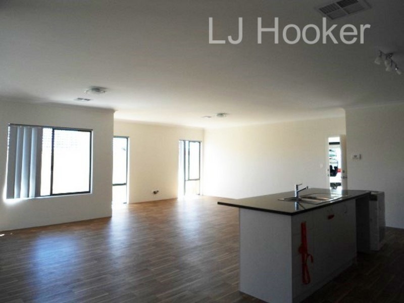 32 Wanderer Parkway, Baldivis WA 6171