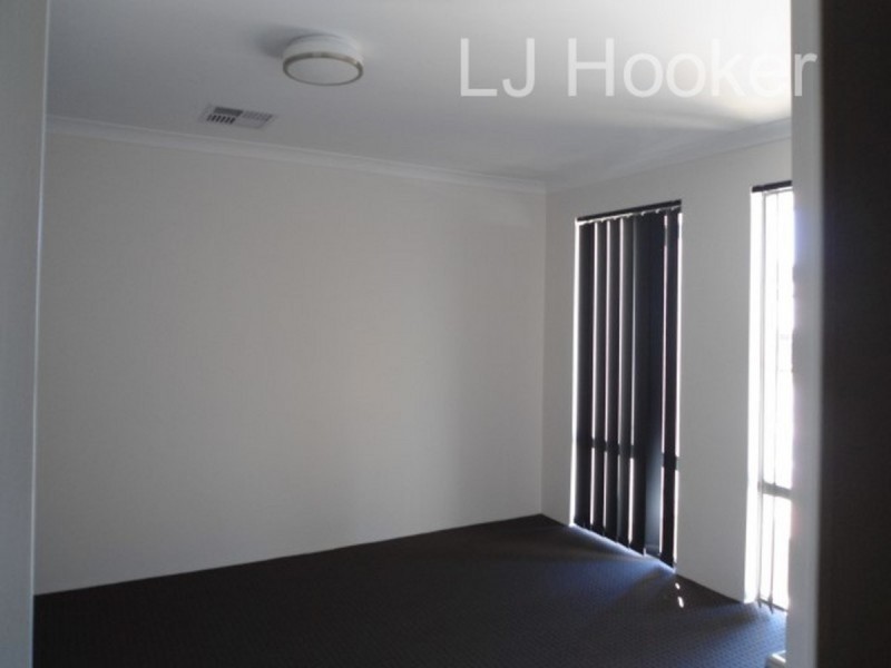 32 Wanderer Parkway, Baldivis WA 6171