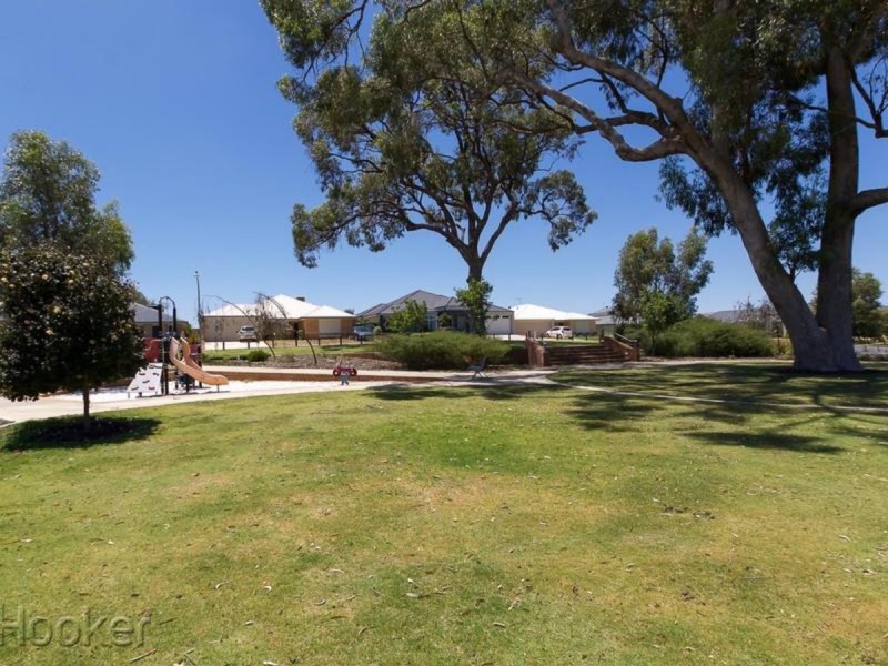 32 Wanderer Parkway, Baldivis WA 6171