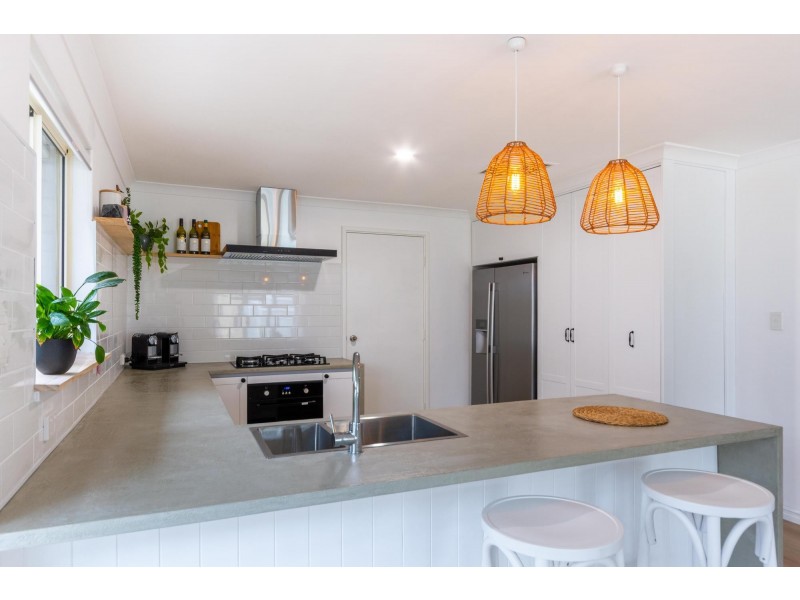 162 Fendam Street, Warnbro WA 6169